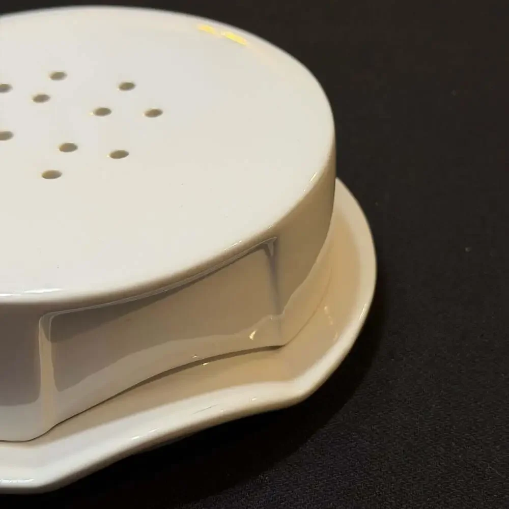 Crate & Barrel White Stoneware Brie Baker Cheese Dish with Vented Lid